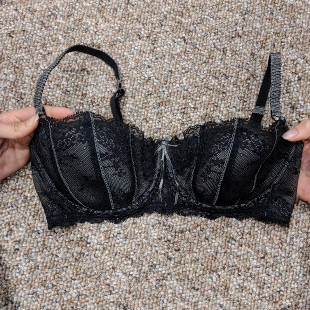 Elle MacPherson Lace Bra